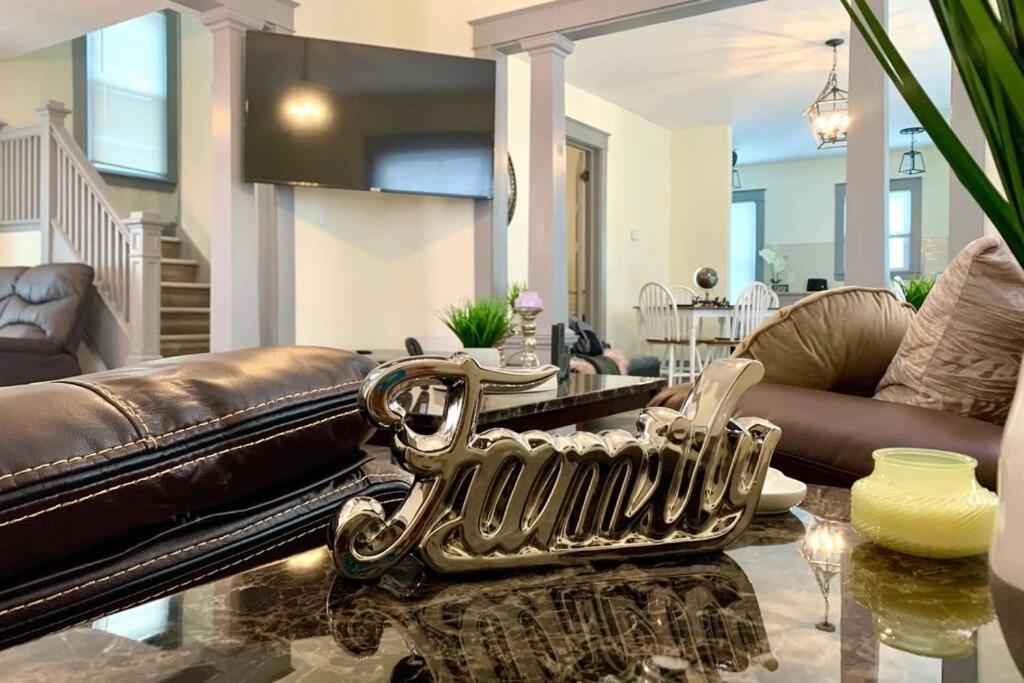 6Br Retreat-Great For Reunions And Getaways Minutes From نياغارا فالس، نيويورك المظهر الخارجي الصورة